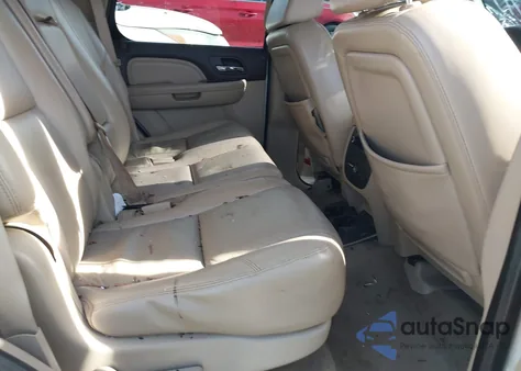 2009 GMC Yukon Denali из США, поврежденный, VIN 1GKFK03269R171186